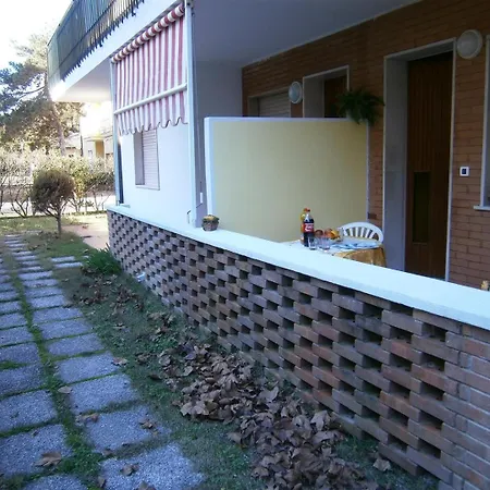 Apartment Glicini *